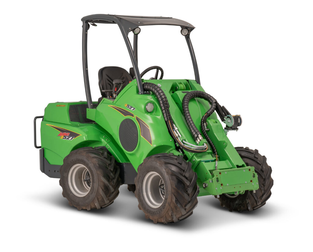 e527 studio 092023 2 (1)